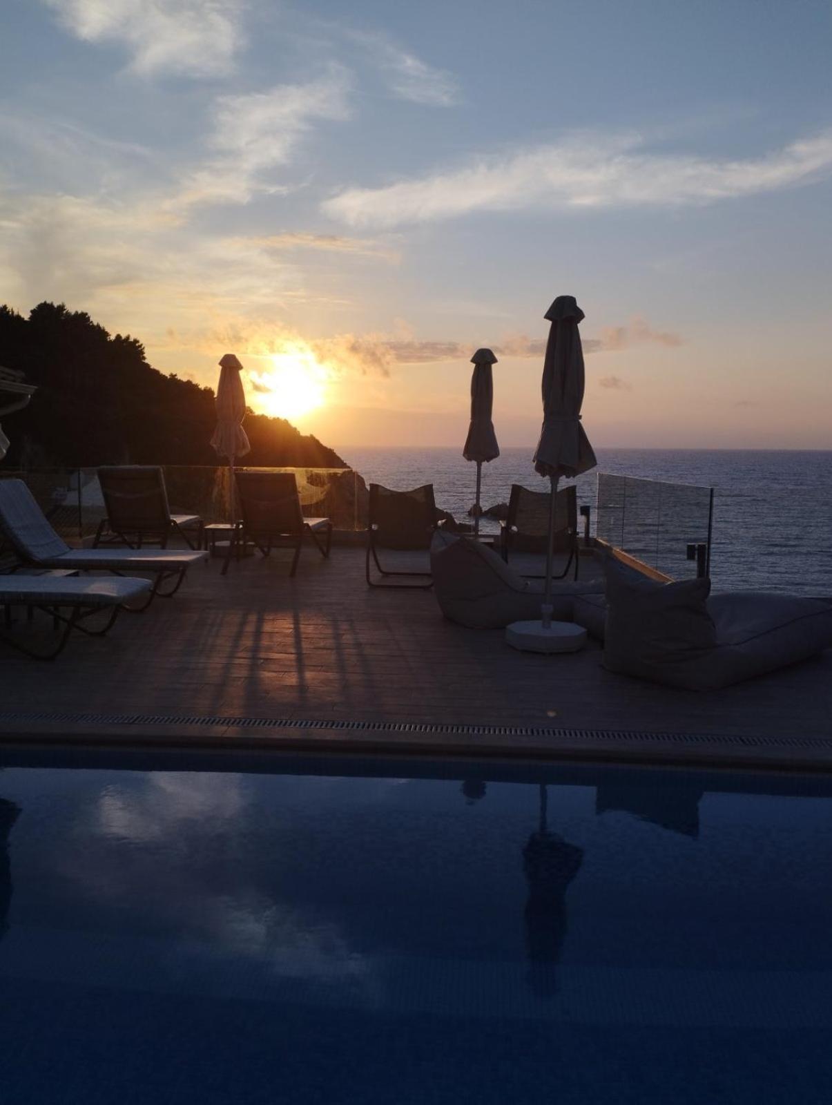 The Ionian View Aparthotel Áyios Nikítas Buitenkant foto