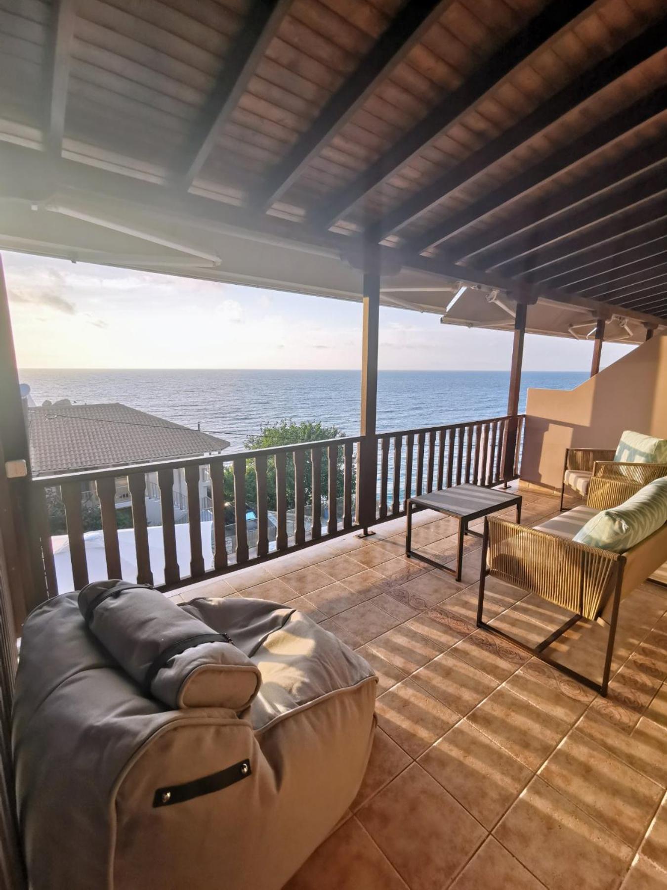 The Ionian View Aparthotel Áyios Nikítas Buitenkant foto